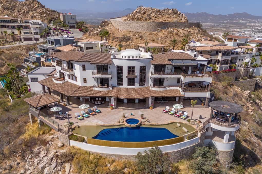 Pedregal Luxury Estates