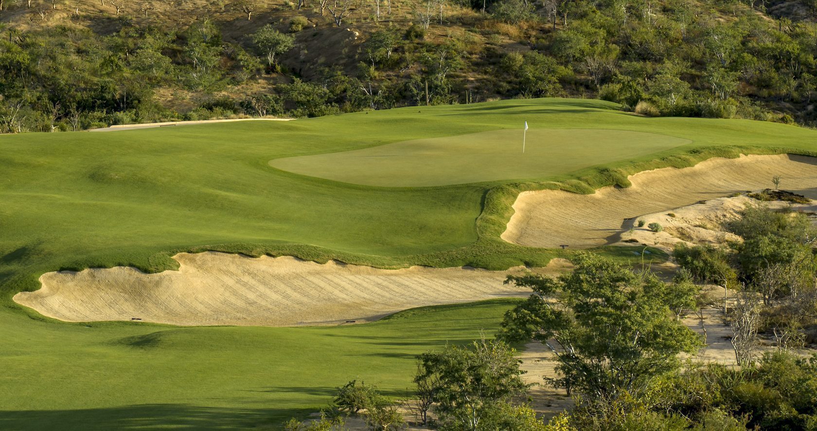 Twin Dolphin Club Fred Couples Signature golf course inside the 1,400-acre Twin Dolphin master community