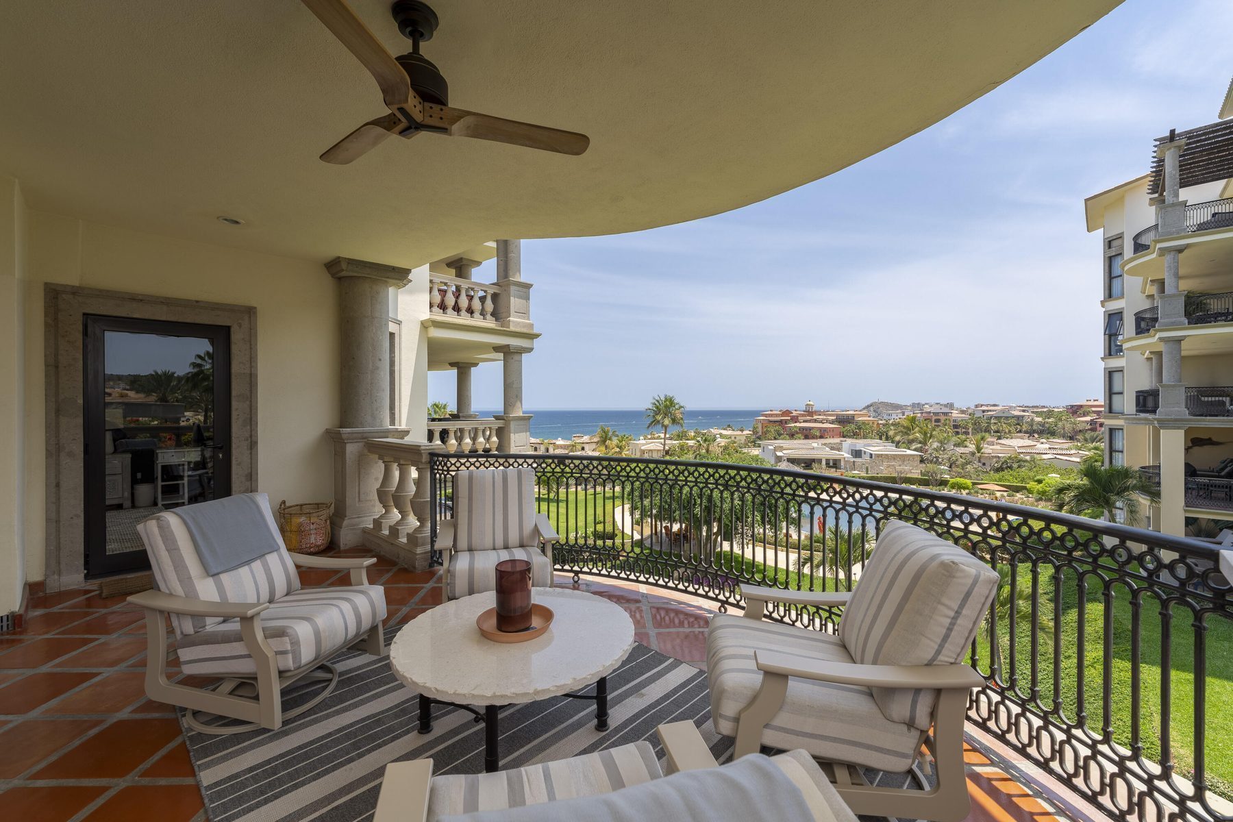Cabo del Sol community offering a mix of condos, townhomes, and villas in Los Cabos