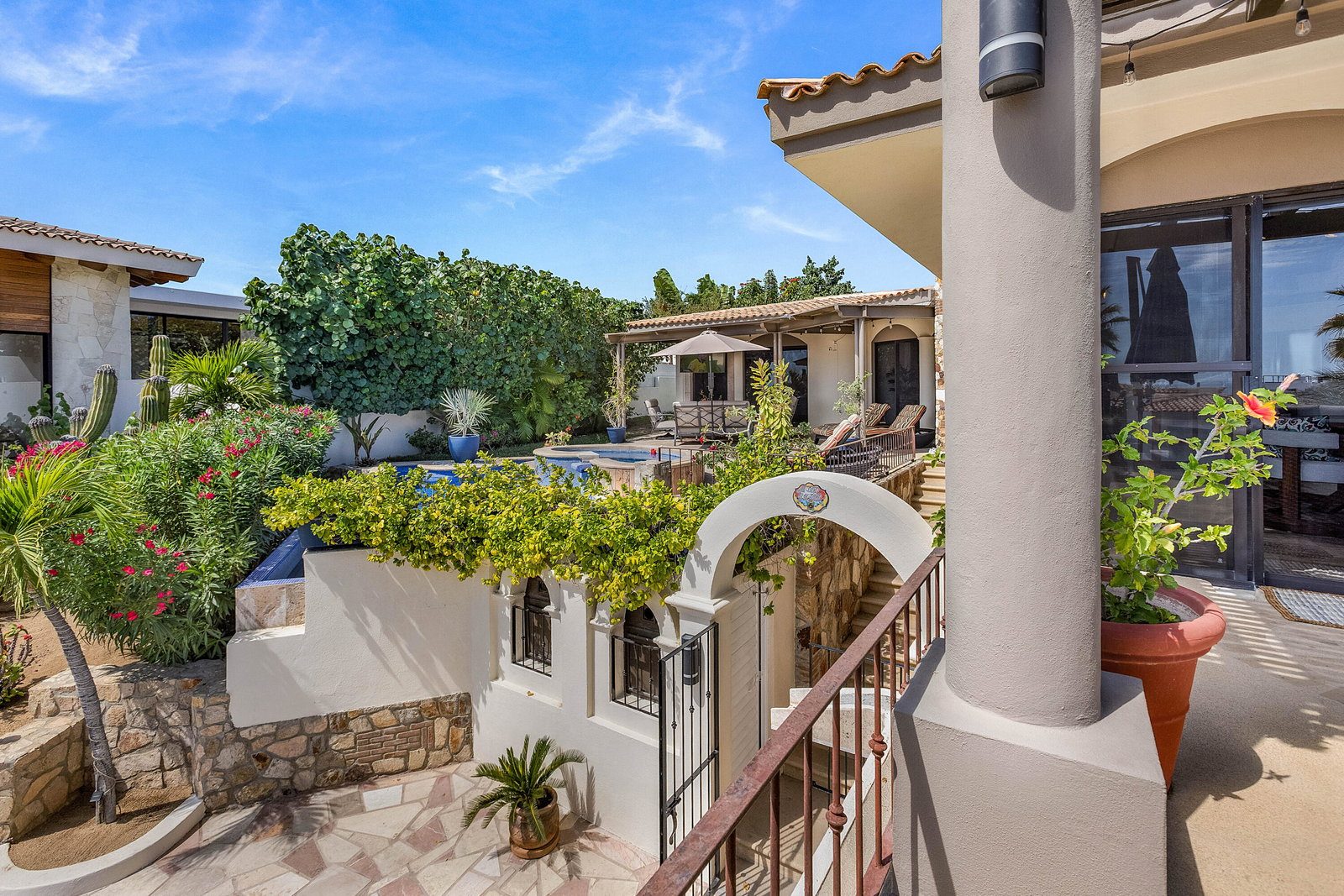 A contemporary home in Rancho Paraiso, Los Cabos
