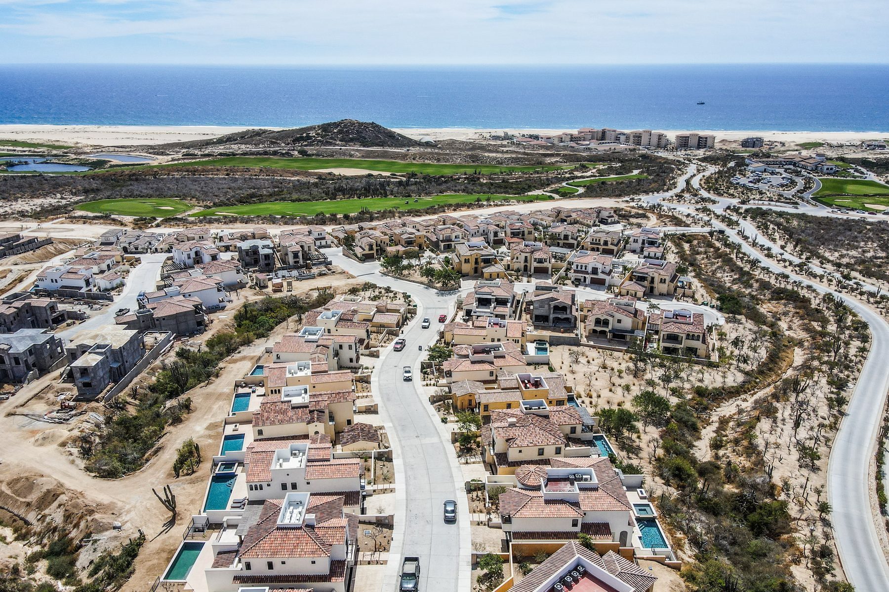 Rancho San Lucas Real Estate Guide: Greg Norman Golf, Pacific Living & Investment Outlook